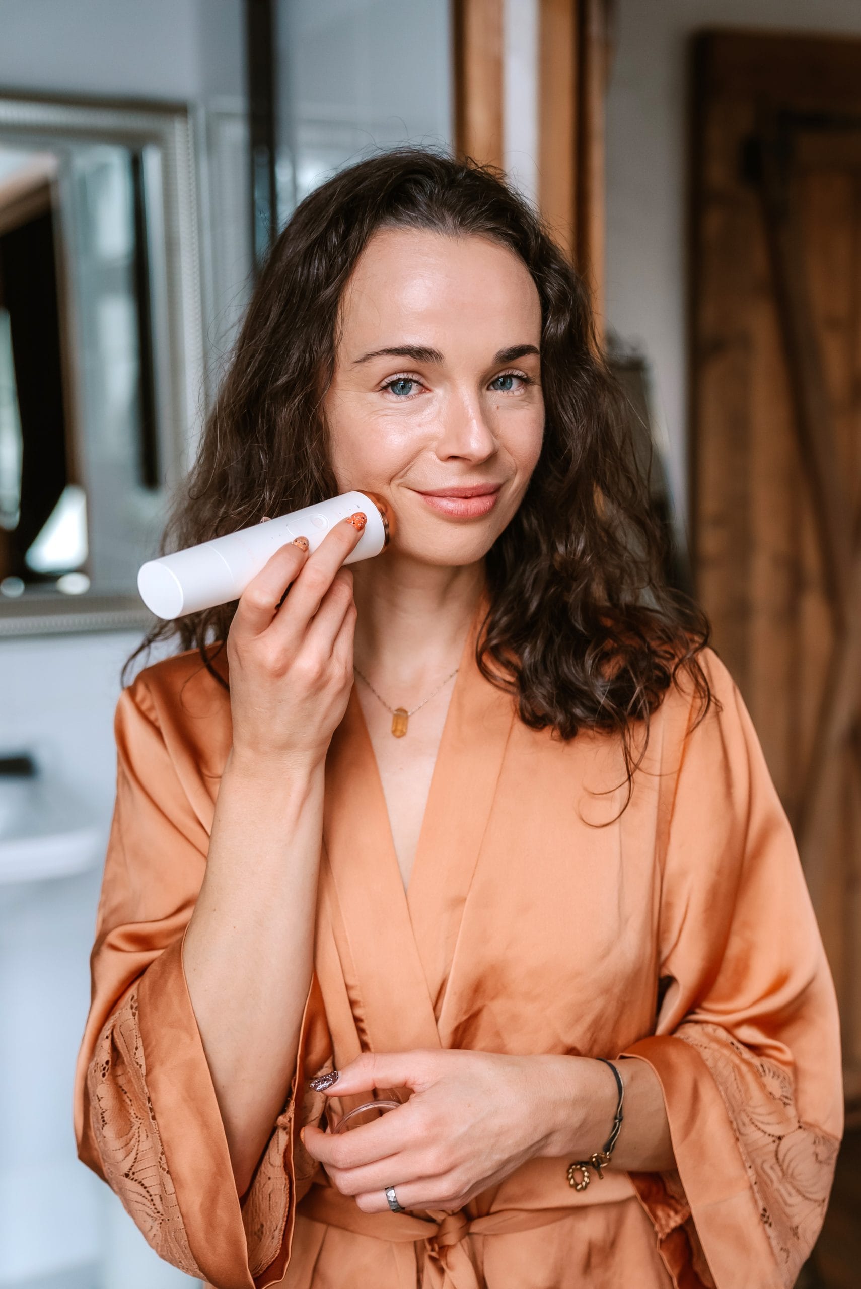beautifly-b-plasma-pro-kavitations-peeling-gesichtsger-t-mit-darsonval image 2